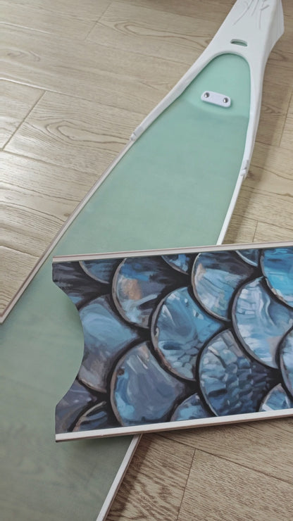 Qyren | Phantom Pearl Scales - Matte Fin Skin